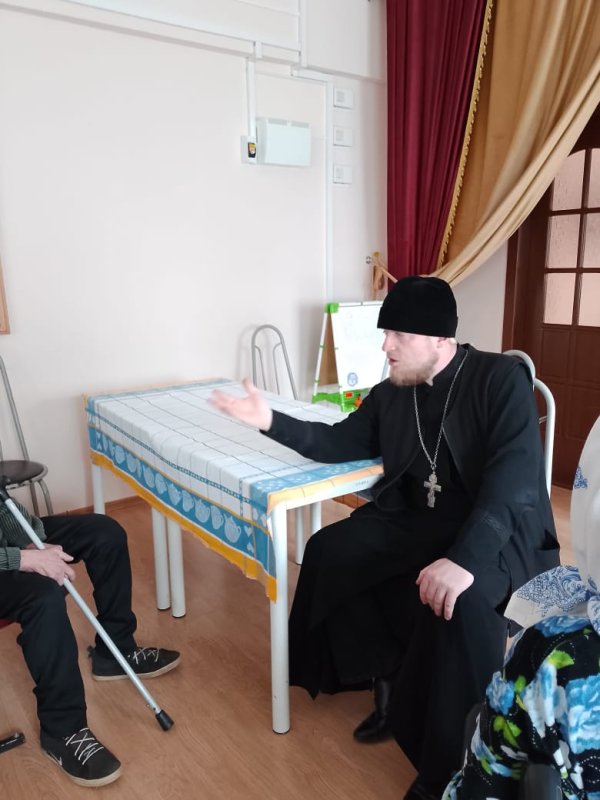 Визит настоятеля церкви